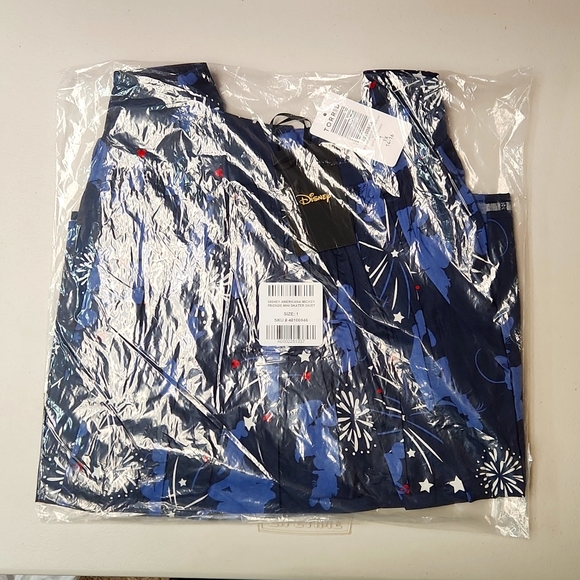 ❤NWT VINTAGE TORRID SKATER SKIRT - POCKETS MICKEY MINNIE MOUSE DISNEY PLUS SIZE - Picture 8 of 15